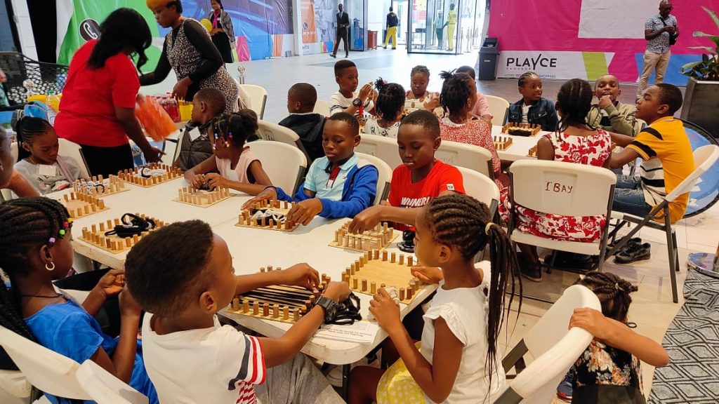 Atelier à Yaoundé : Optimiser l’Éducation pour Tous