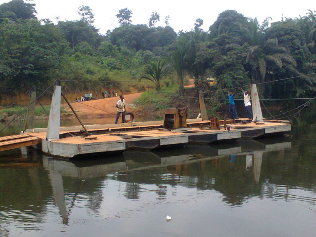 Makouké : la panne du bac menace la rentrée scolaire 2025