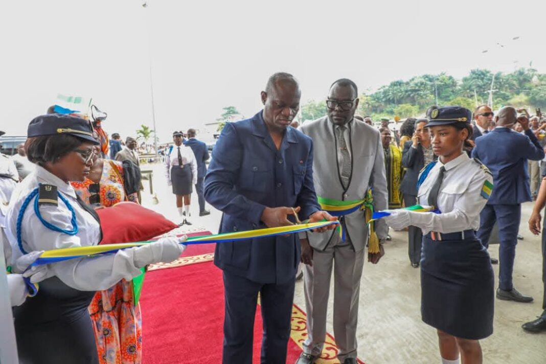 Le Président Oligui Nguema inaugure le marché du PK 11