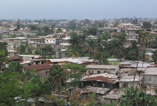 Initiatives Prometteuses pour Lutter Contre la Pauvreté