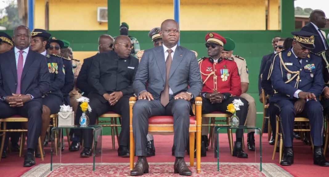 Le Président Oligui Nguema accueille les nouveaux policiers