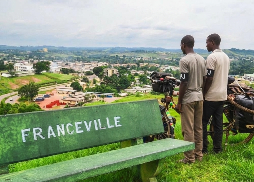Franceville : terreur des faux policiers.