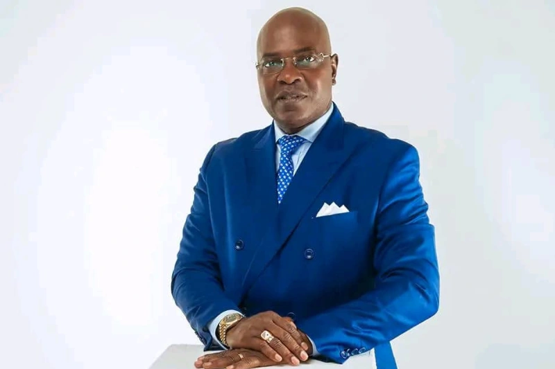 Mwane Dimbu : Leader pour le développement local