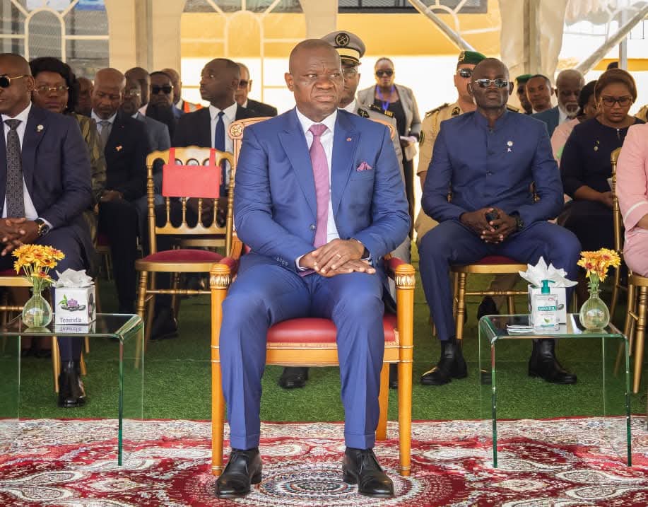 Le Chef de l’État inaugure le siège du FORSEG à Libreville