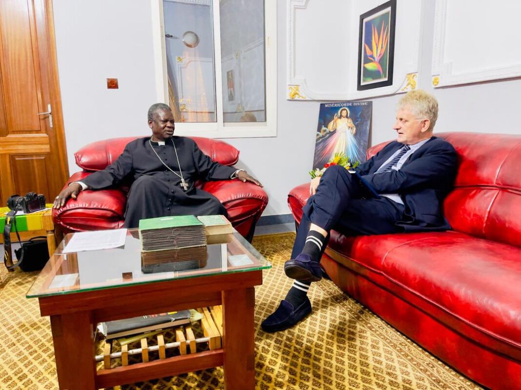 Dialogue pour la Stabilité Politique au Cameroun