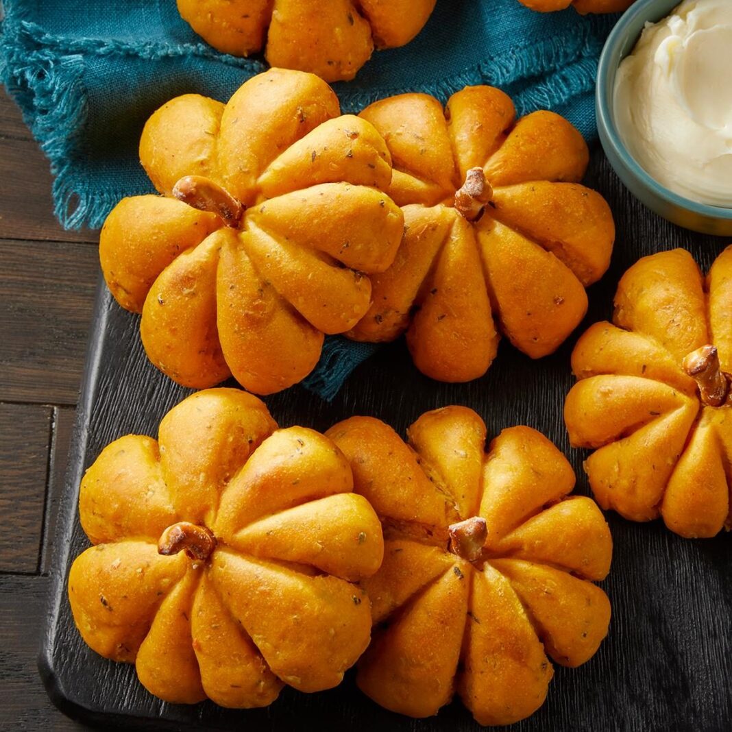 Délices d’automne : Pumpkin Buns irrésistibles à découvrir