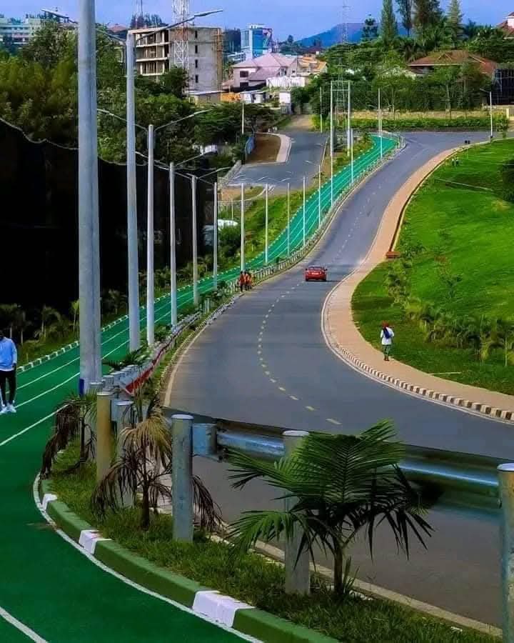 Une Contribution de Solidarité Pour des Villes Propres