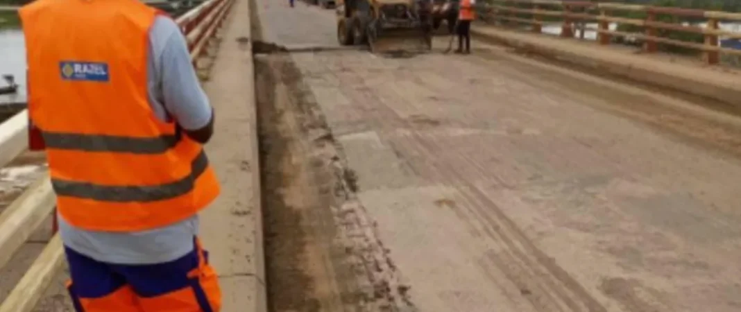 Défis et solutions pour le pont sur la Dibamba